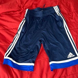 MEN adidas’s athletic shorts